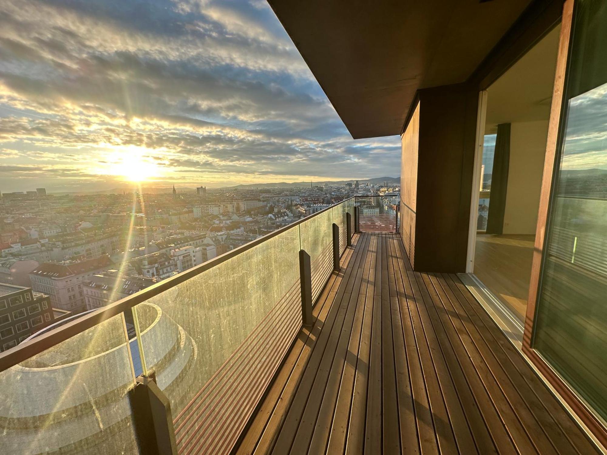 Panorama Sky Apartment I Rooftop Pool I Metro Station Wien Eksteriør billede