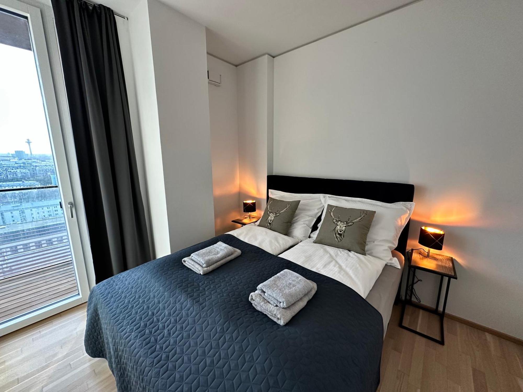 Panorama Sky Apartment I Rooftop Pool I Metro Station Wien Eksteriør billede